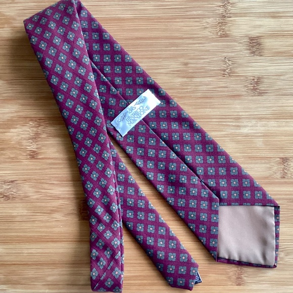 Enrico Mantoni Made In Italy Silk Tie Burgundy Floral Fall Matte Woven Vintage - Picture 9 of 10